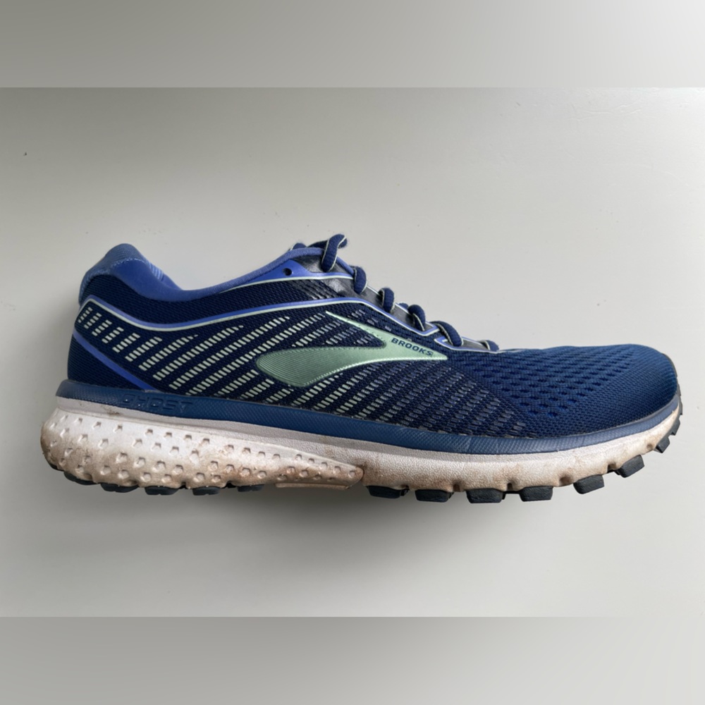 Brooks Women’s Ghost 12 Running Shoes Sneakers Blue Size 10